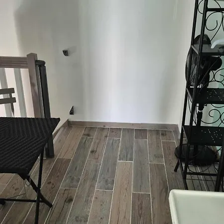 Maison 100m De La Avec Parking Securise Fibre Optique Internet *