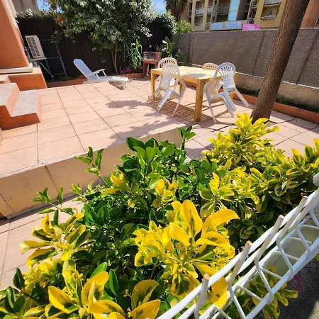 Holiday home Maison 100m De La Avec Parking Securise Fibre Optique Internet Valras-Plage