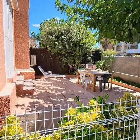 Maison 100m De La Avec Parking Securise Fibre Optique Internet *